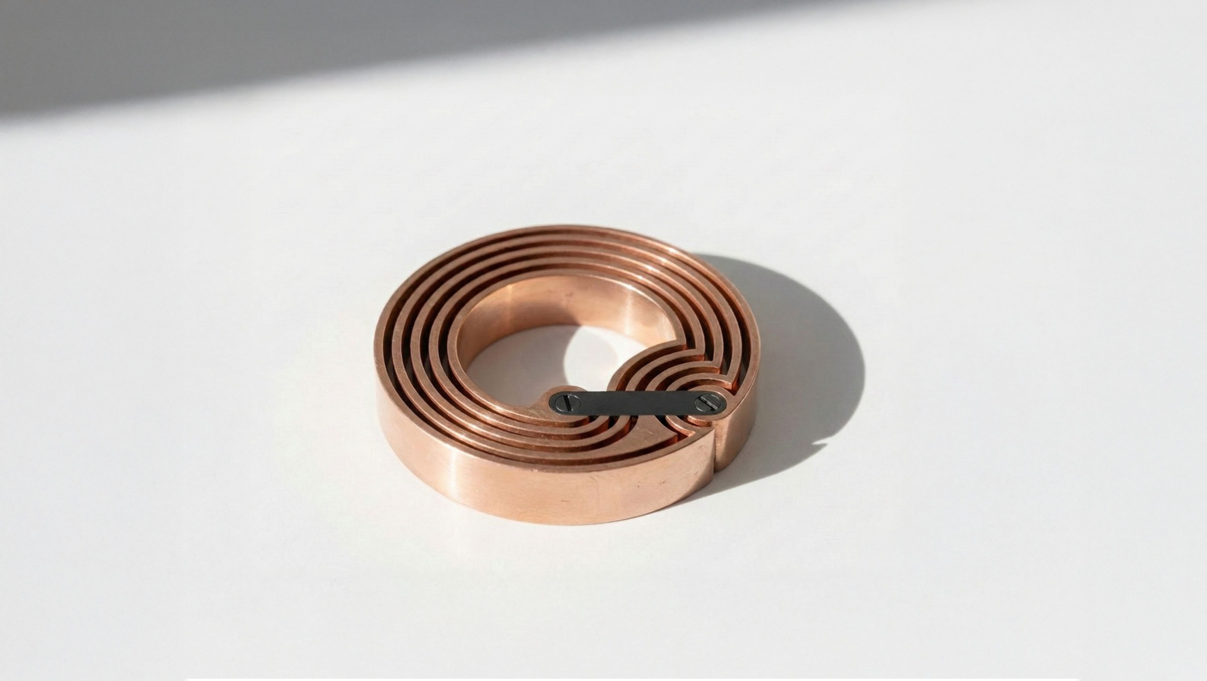 Near Field Circuit Edition 01 - Copper antenna with spiral grooves and embedded chip